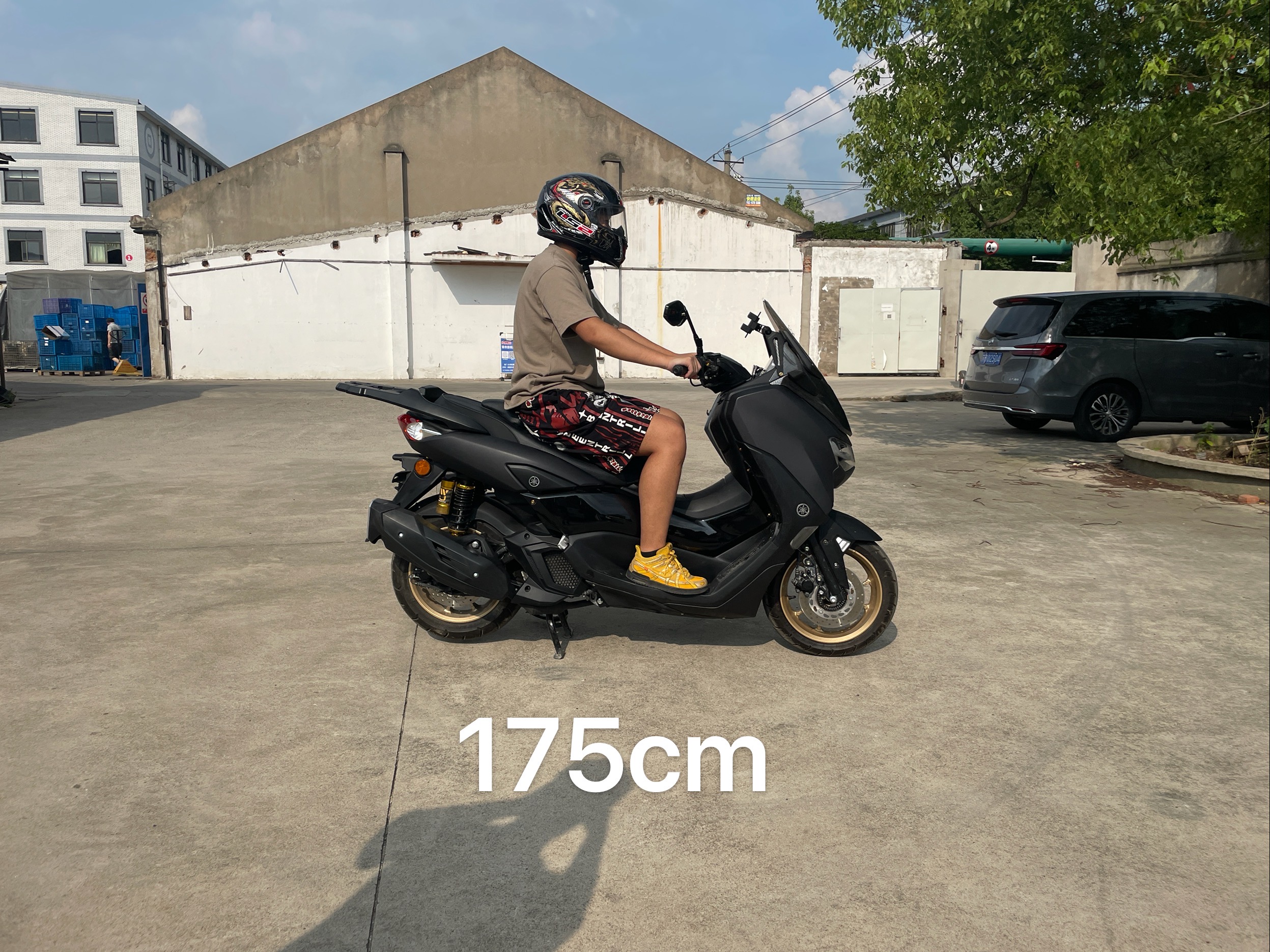 ヤマハ NMAX155 20~24 年式 シート ダブルシート 純正交換用 バイクシート 厚さアップ 長い距離運転最適 ドレスアップ 快適 クッション シート レザー 取寄せ_10