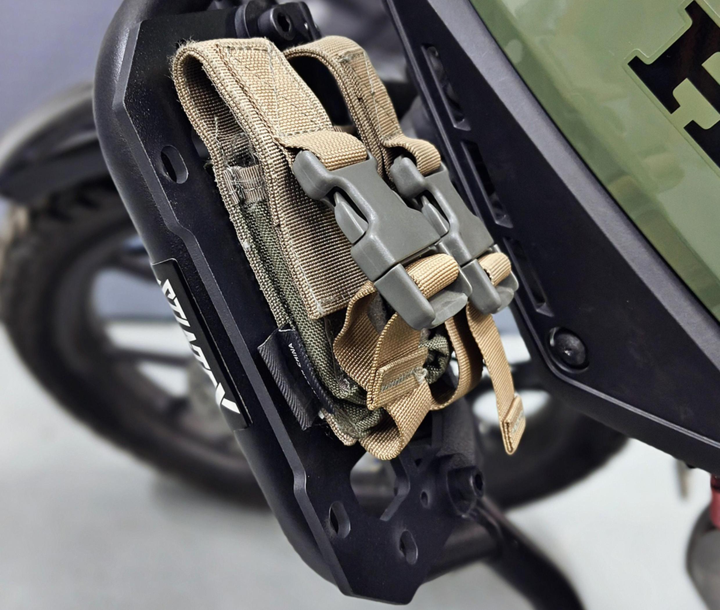 バイク用 リアボックス サイドパネルモールパネル キャリア カスタムパーツ クロスカブ ハンターカブ対応 大容量収納＆積載強化 ツーリング キャンプ 取寄せ | ホンダ | 07