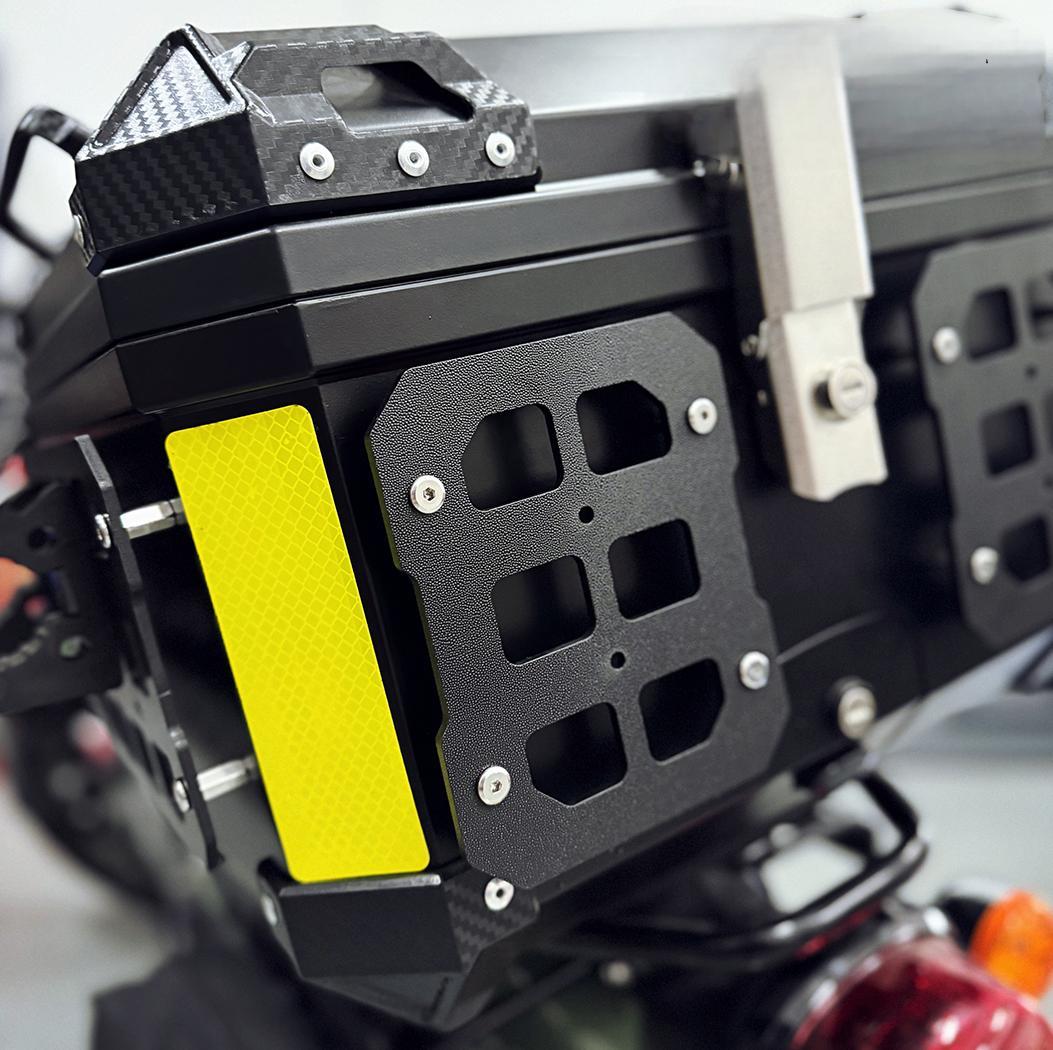 バイク用 リアボックス サイドパネルモールパネル キャリア カスタムパーツ クロスカブ ハンターカブ対応 大容量収納＆積載強化 ツーリング キャンプ 取寄せ | クロスカブ | 07