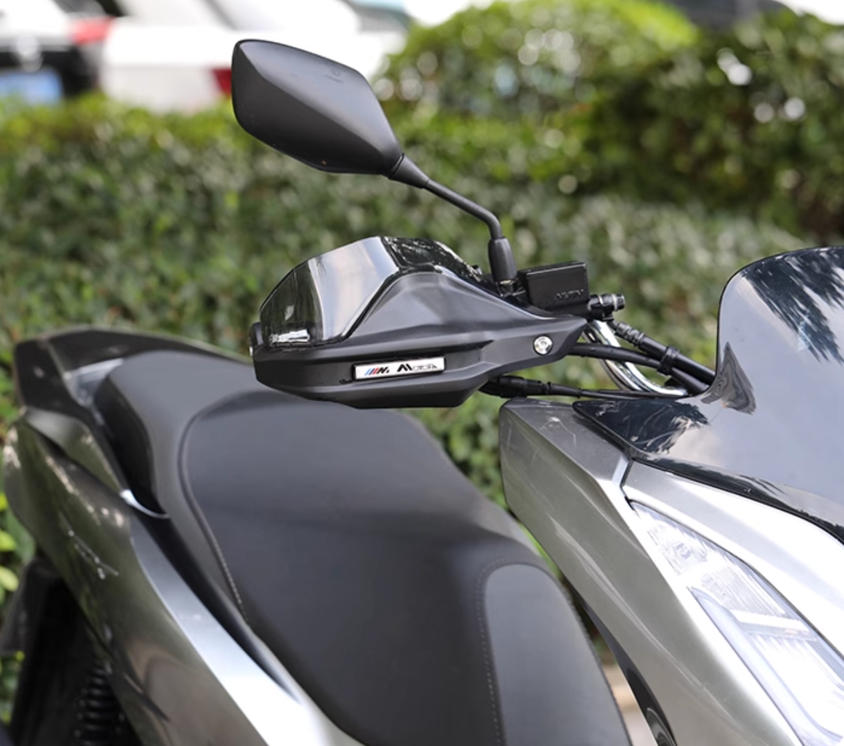 ホンダ PCX 150 160 ハンドルカバー ガード バイクハンドル ナックルガード 防風 保護 各色 アクリル 透明 コンパクト 飛び石ガード ハンドスクリーン 取寄せ | ホンダ | 17