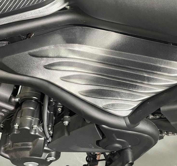 ホンダ（HONDA） レブル 250 500 エンジンカバー エンジンカバー 2色