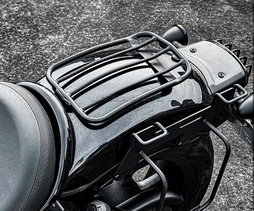 ホンダ（HONDA） REBEL 1100 トップケース リアキャリア ブラック 金属
