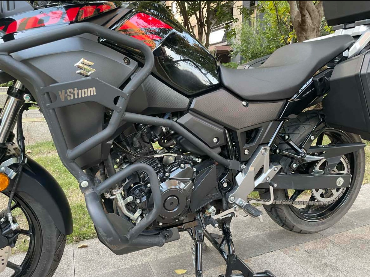 ホンダ（HONDA） スズキ Vストローム アンダーフレームキット エンジン