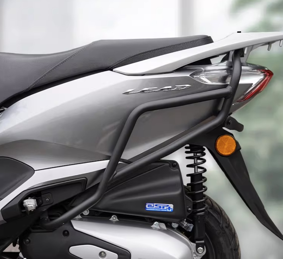 ホンダ リード 125 LEAD アンダーフレームキット フロント リア から選択 エンジンガード バイクパーツ カスタムパーツ キャンプツーリング 取寄せの画像