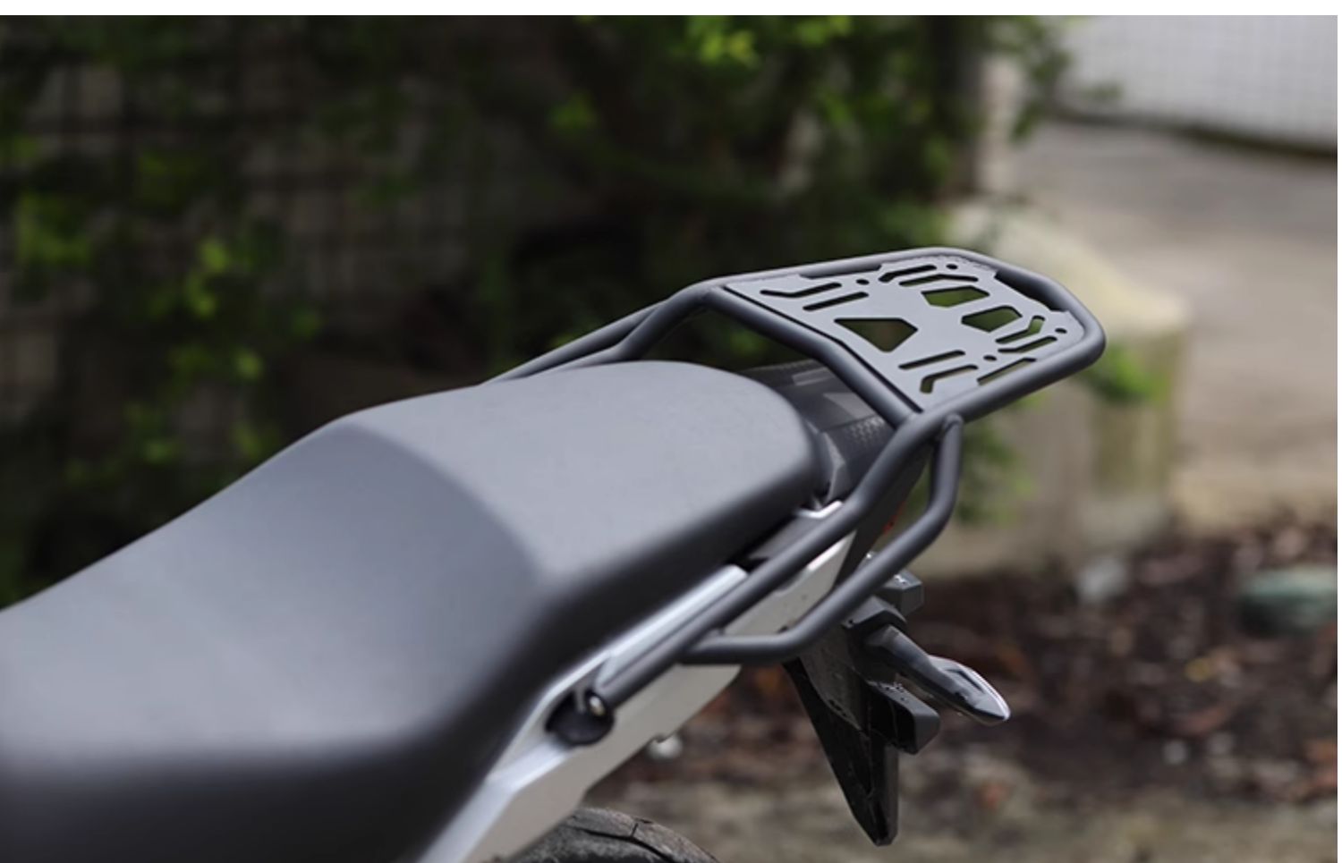 ホンダ CB400X CB500X リアキャリア トップケース アールスペース キャリア アルミ合金製 ブラック 金属 丈夫 一体感 スチール 製 フラットタイプ 取寄せ