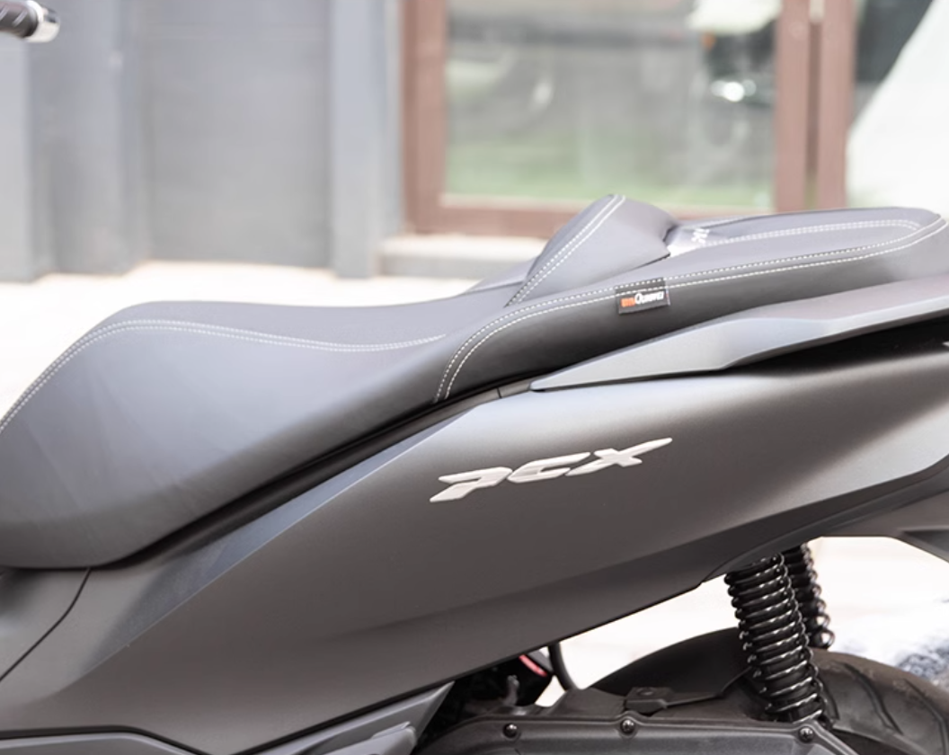 ホンダ PCX160 PCX150 シート ローダウン カスタム クッション