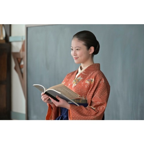 連続テレビ小説 あんぱん 完全版 DVD BOX1〈5枚組〉 あんぱん 完全版 DVD-BOX1 全5枚 連続テレビ小説 - NHKグループ公式