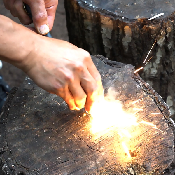 Bush craft（ブッシュクラフト） ファイヤーメーカー レザーケース