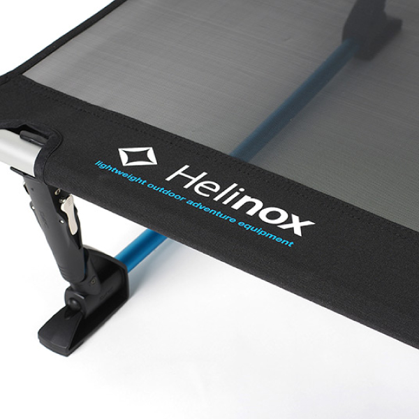 ニケバートン ビッグアグネス ヘリノックス テーブルワン ドッグ犬柄 Amazon.co.jp: HELINOX TABLE ONE : スポーツ＆アウトドア