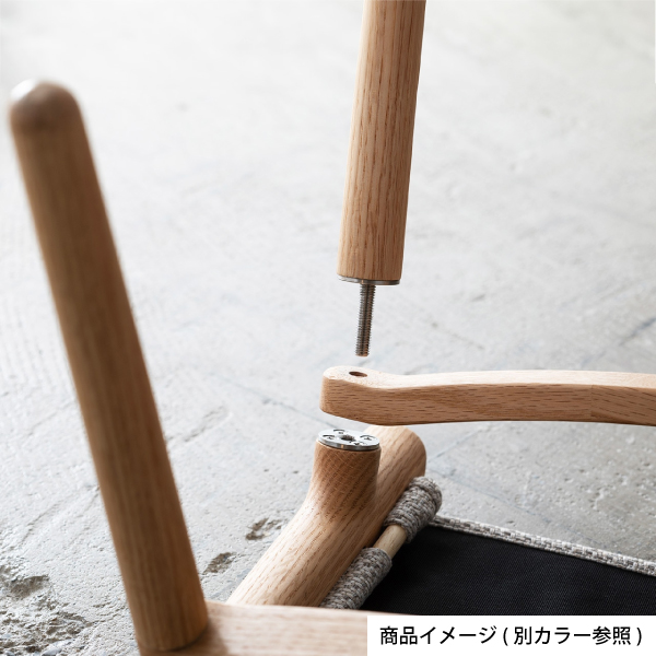 IKIKI（イキキ） サイドスツール ウォルナット ファブリック