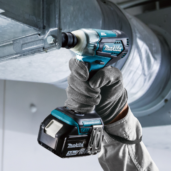 マキタ（makita） 18V 充電式インパクトレンチ バッテリー ・充電器 