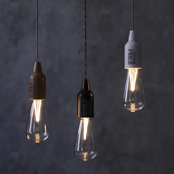 ポストジェネラル ハングランプ タイプ1 ブラック 982070012 LED 電球 電池 アウトドア ランプ キャンプ ライト おしゃれ 吊り下げ |  | 04