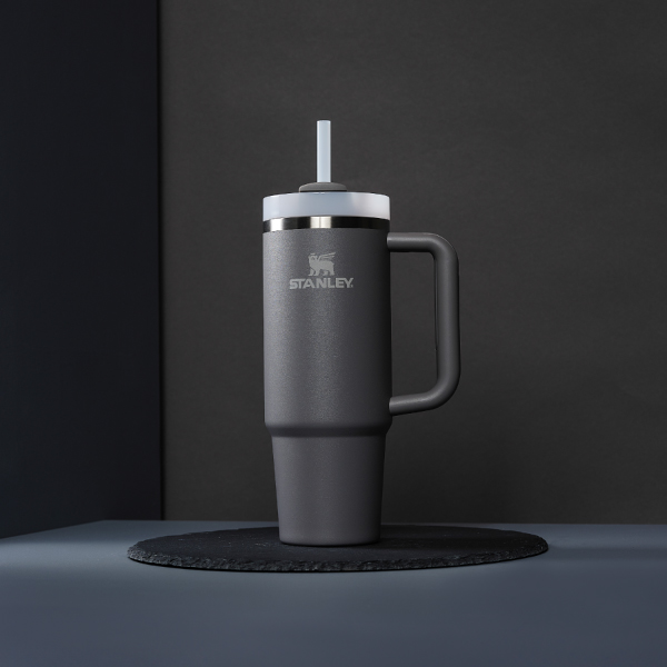 スタンレー H2.0 真空クエンチャー 0.88L STANLEY 10829 マグボトル タンブラー ストロー付き 真空断熱 ハンドル付き 保冷 | STANLEY | 18