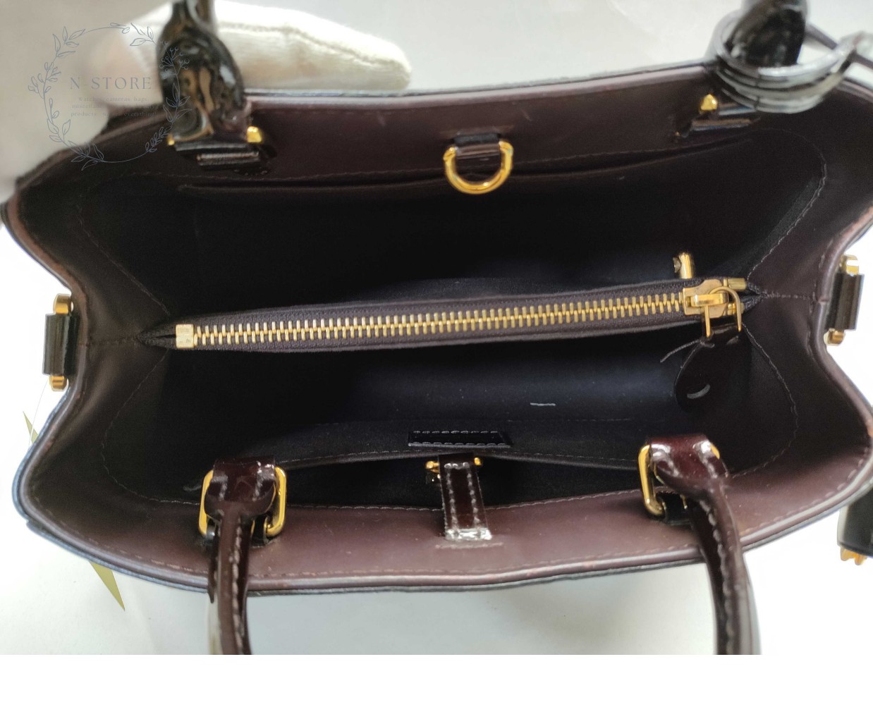 LOUIS VUITTON（ルイ・ヴィトン） ヴェルニ モンテーニュBB ショルダー