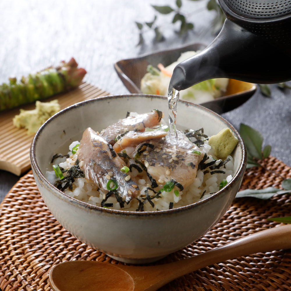 だしをかけたお茶漬けイメージ
