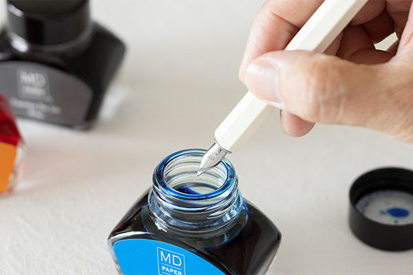 名入れ ミドリ MDつけペン 文房具 文具 筆記用具 筆記具 おしゃれ 中字 M マプカ デザインフィル 父の日 :38123:にじいろ文具 通販  