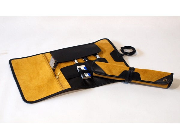 在庫限り】KUGIRI ロールペンケース big 牛ベロア 専用ケース入 文房具