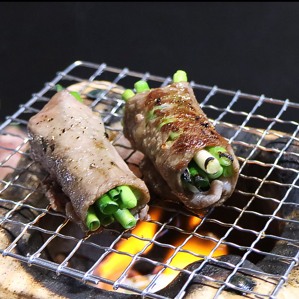 杜の都仙台 肉のいとう 薄切り牛たん 塩味 ネギ巻き焼き