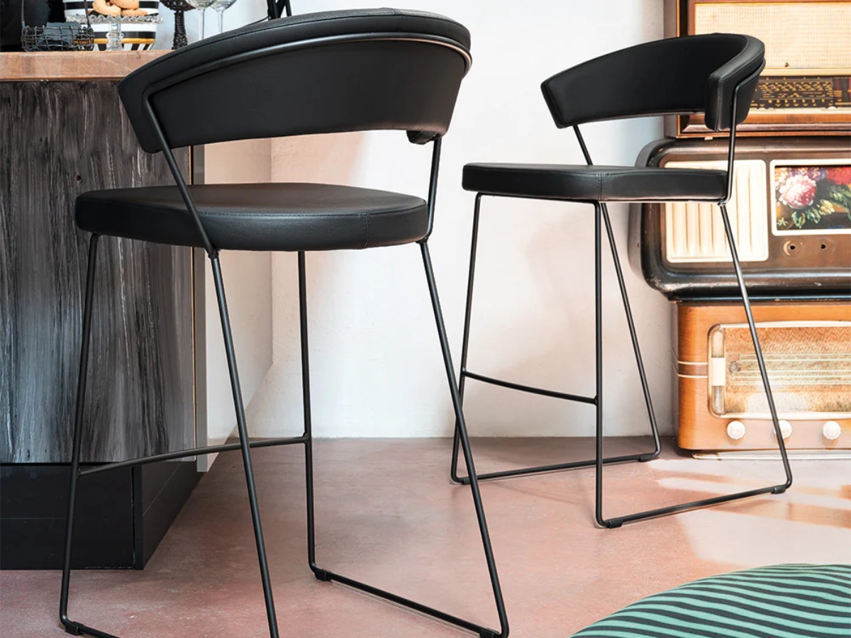 calligaris カリガリス ニューヨーク ハイチェア CB1087