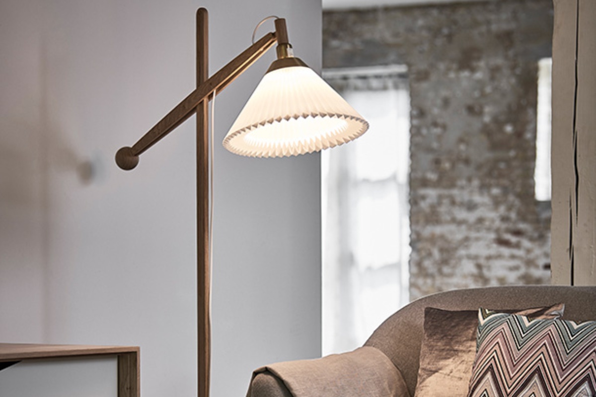 レクリント フロアランプ モデル325 クラシック KF325O CLASSIC ルーム