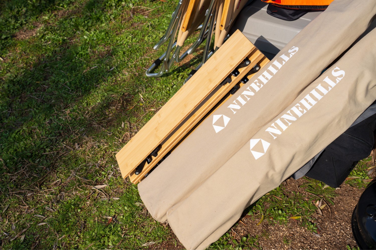 NINEHILLS QUATTROテーブル(バンブー)Mサイズ 折りたたみテーブル 無