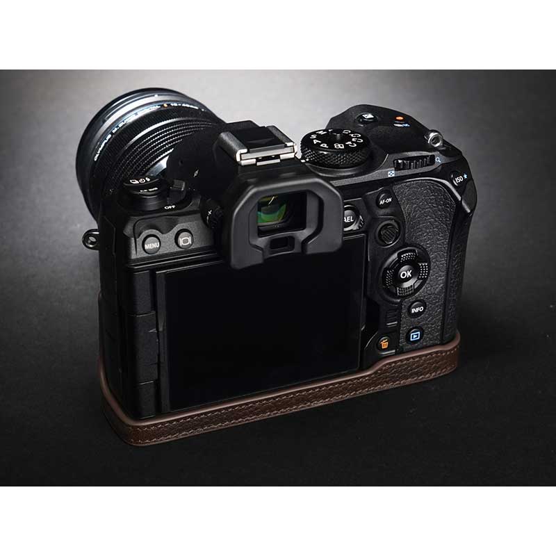 J*C様 オリンパス OLYMPUS OM-1 カメラ レザー 革カバー ケース オリンパス OLYMPUS OM SYSTEM OM-1 専用 レザー ケース Coco