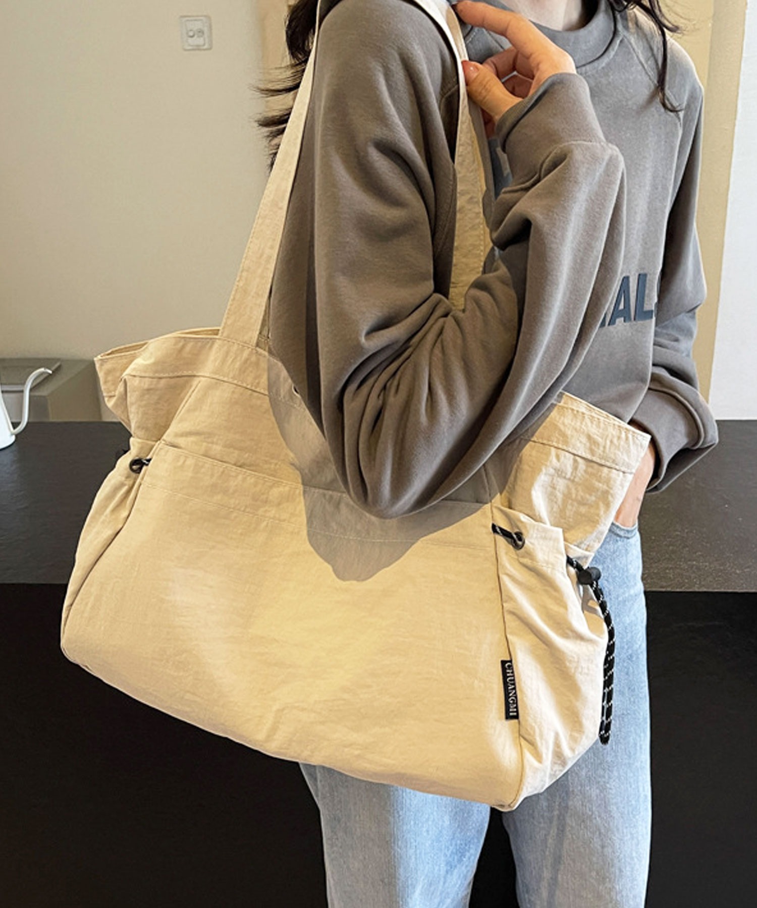 トートバッグ レディース 大きめ A4 大容量 軽量 ナイロン 軽い 大きい