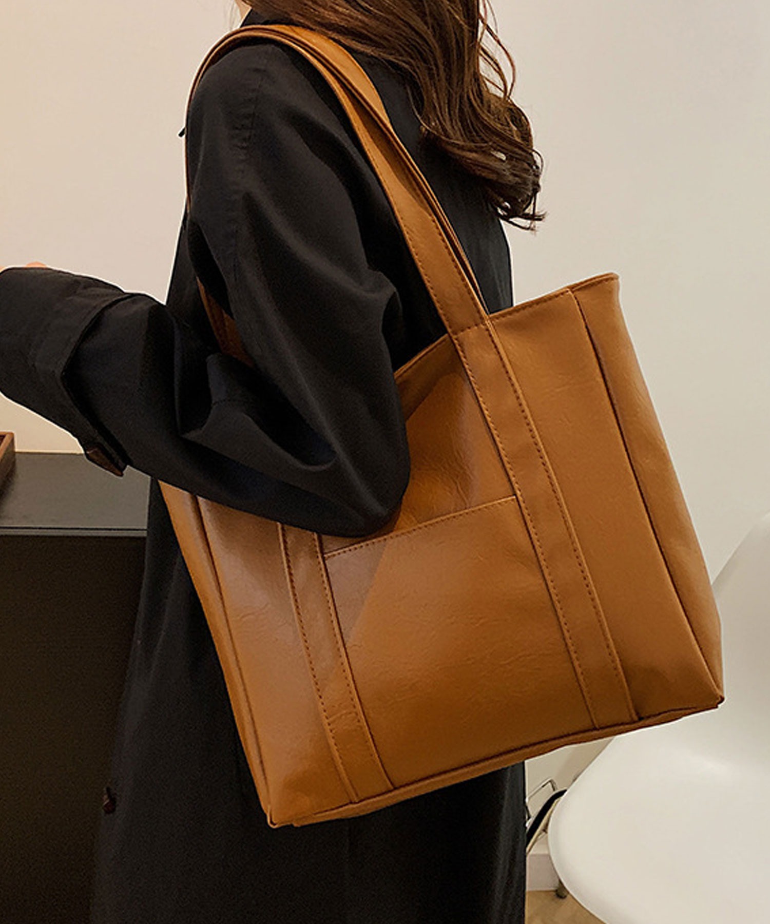 トートバッグ レディース 軽量 A4 大きめ ファスナー付き 黒 大容量