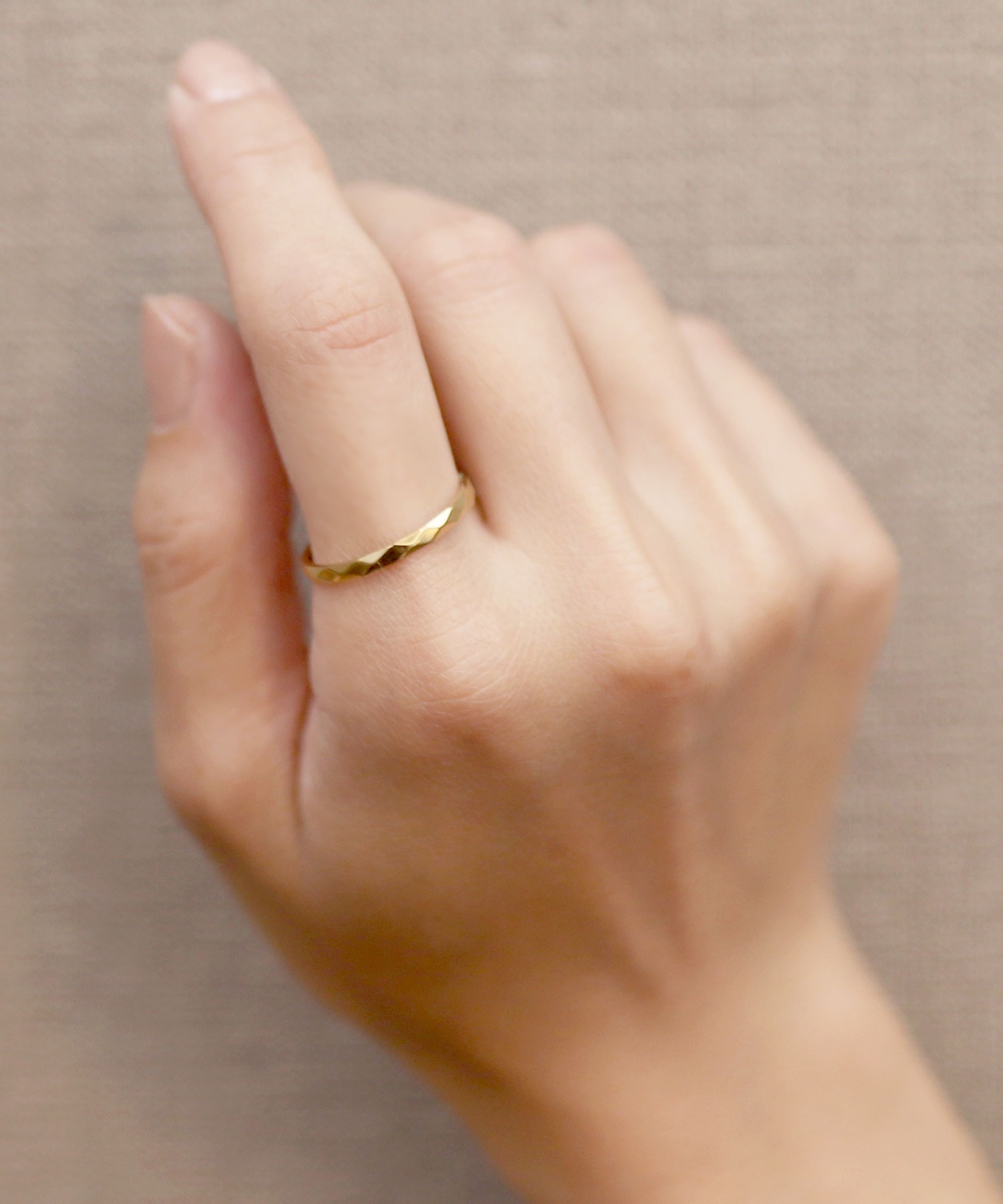 リング レディース おしゃれ ゴールド シルバー ピンクゴールド ステンレス メンズ 指輪 つけっぱなし アクセサリー 金属アレルギー 細身 カット 大人 男女兼用 |  | 01