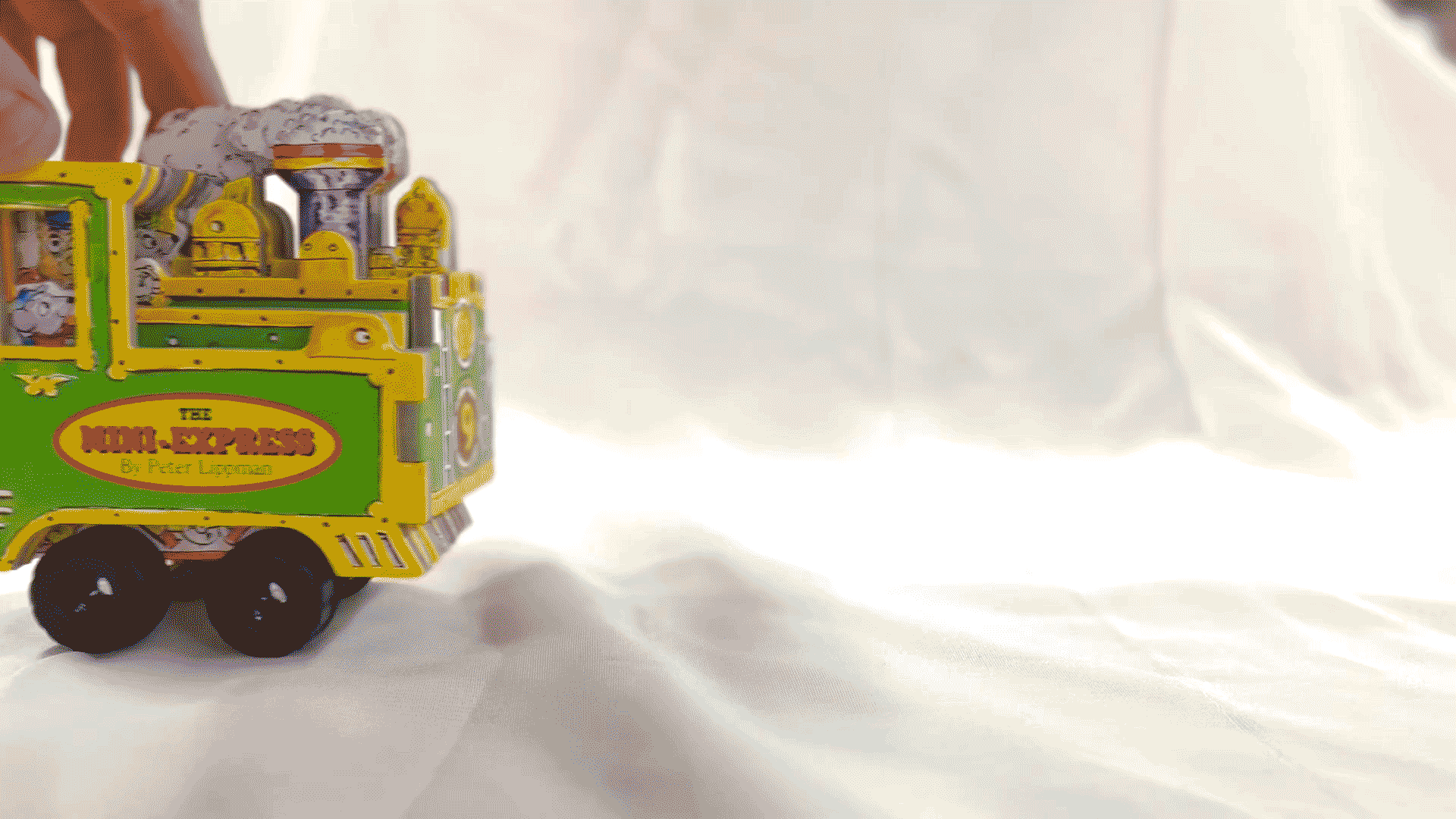 MINI-WHEELS BOOKS：THE MINI-EXPRESS ボードブック 幼児用 しかけ絵本