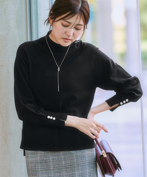 レディース トップス 洗える 袖スリット パール調ボタン モックネック