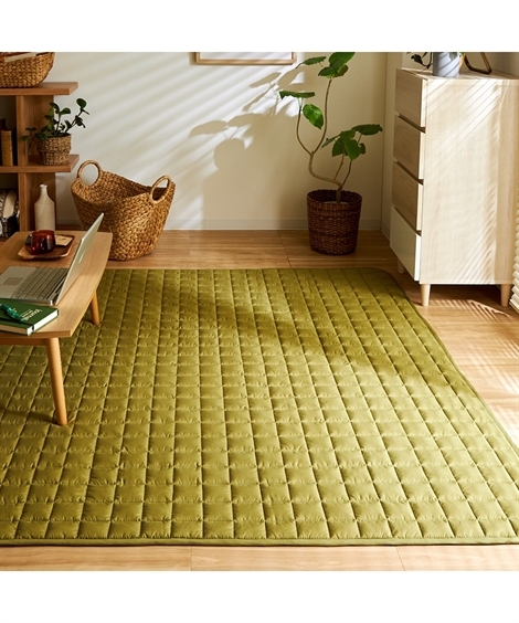 ニッセン ラグ 洗える 防ダニ 抗菌防臭 キルト 約185×280cm 厚さ