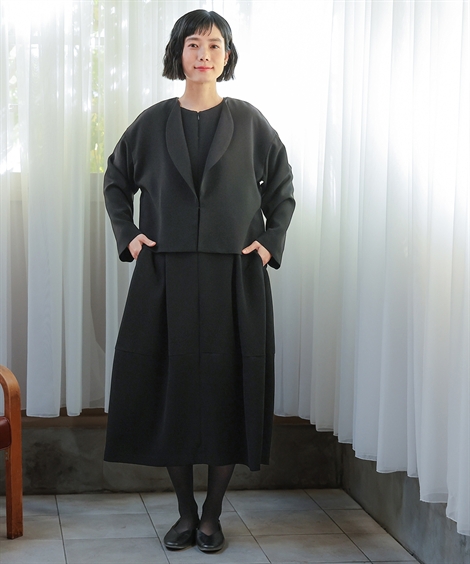 喪服 礼服 ブラックフォーマル レディース 日本製生地使用 洗える防しわコクーンシルエット デザイン ワンピース アンサンブル 〔Neina〕 ニッセン nissenの画像