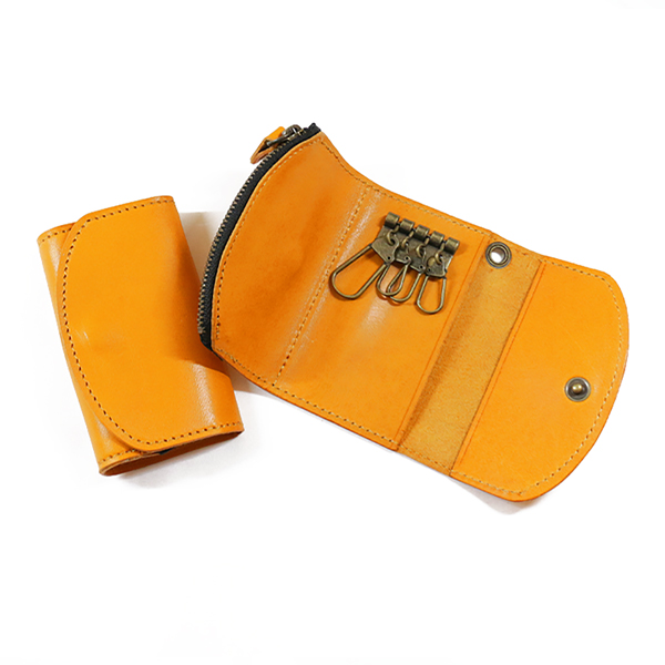 キーケース 【 名入れ 無料】 メンズ 栃木レザー 三つ折り小銭入れ付 レザー 本革 革婚式 ギフト 誕生日 プレゼント 還暦 お祝い 記念日 就職祝い クリスマス | ブランド登録なし | 01