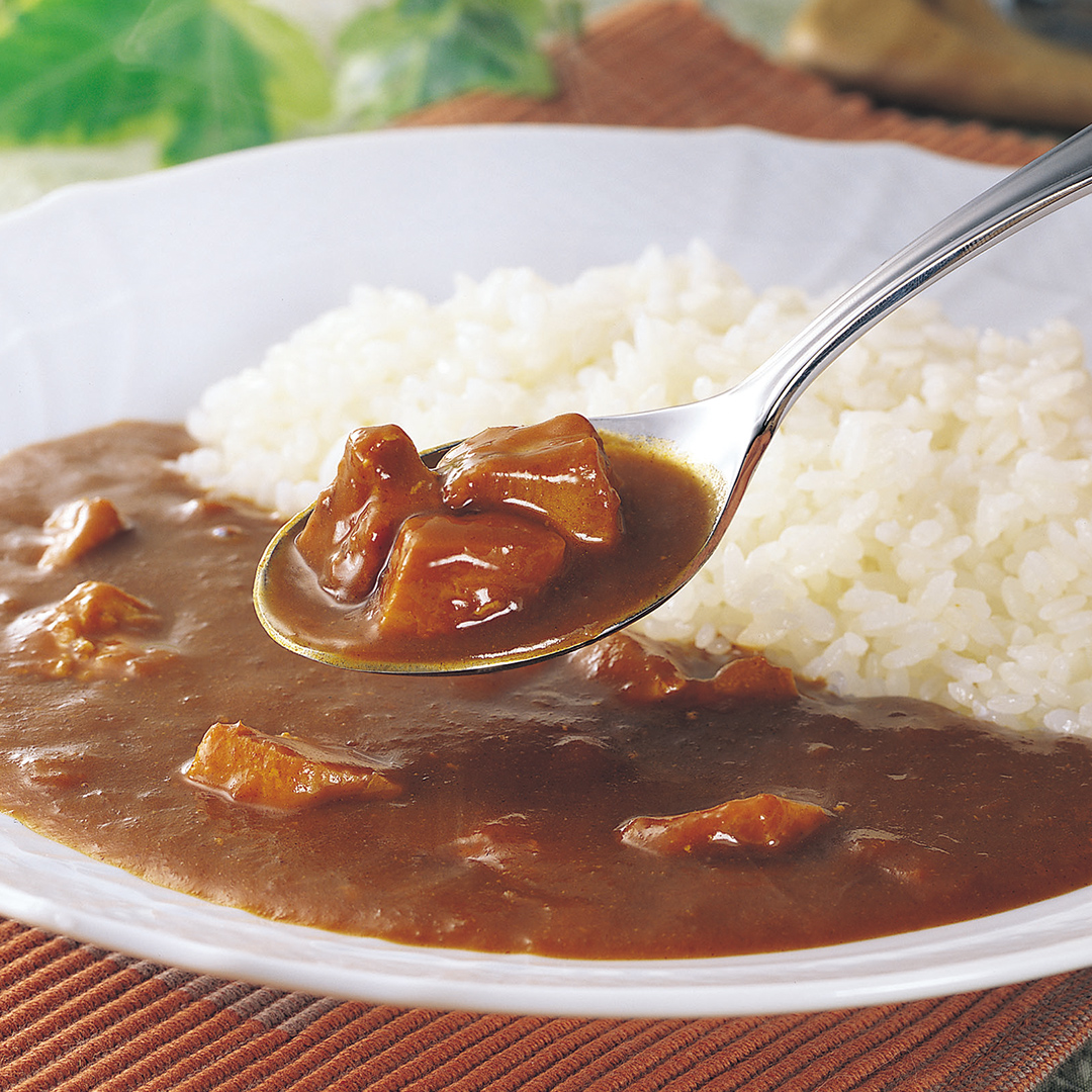 博多華味鳥 ご当地カレー 水たき料亭 「 」チキンカレー 3食セット