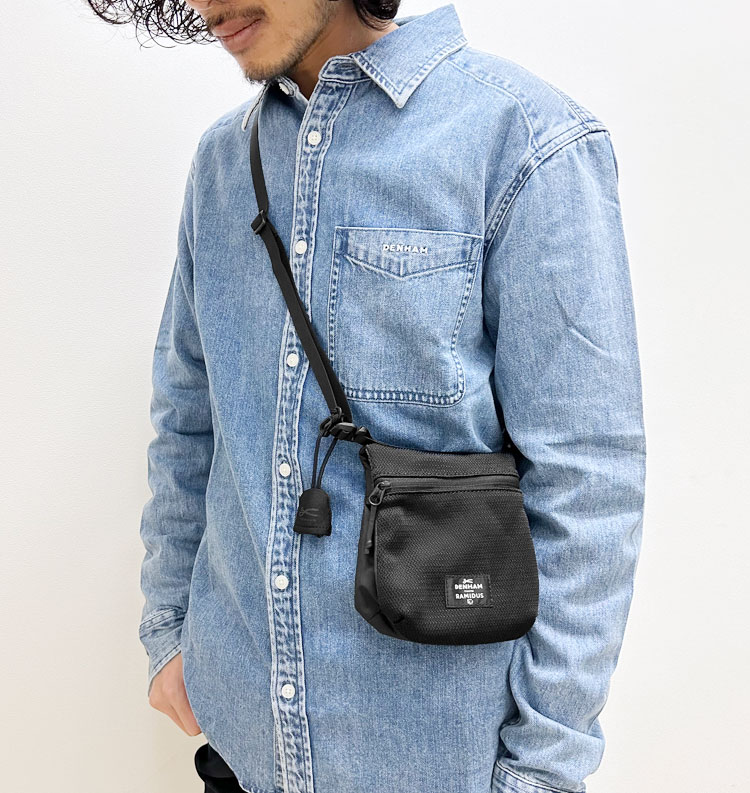 デンハム/DENHAM】RMD SHOULDER POUCH (S) + TECH WIPER（ラミダス