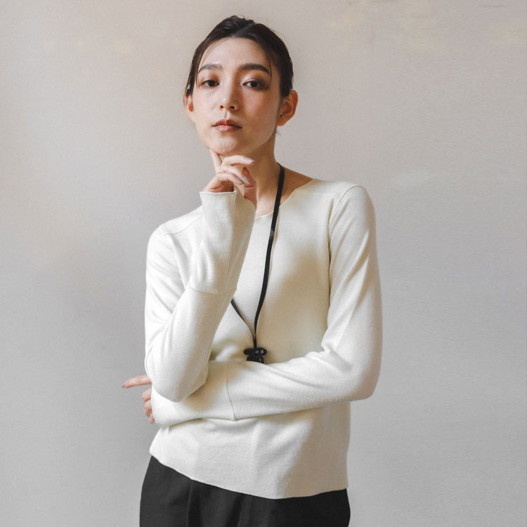 【売れ筋商品|||アガウド/AgAwd】Fingerhole Cutsew [2401-661049]【送料無料】 AGAWD 【アガウド/AgAwd】Fingerhole Cutsew [2401-661049