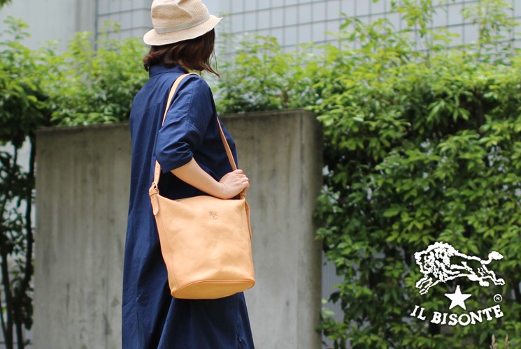 IL BISONTE イルビゾンテ バッグ バケツレザーショルダーバッグ