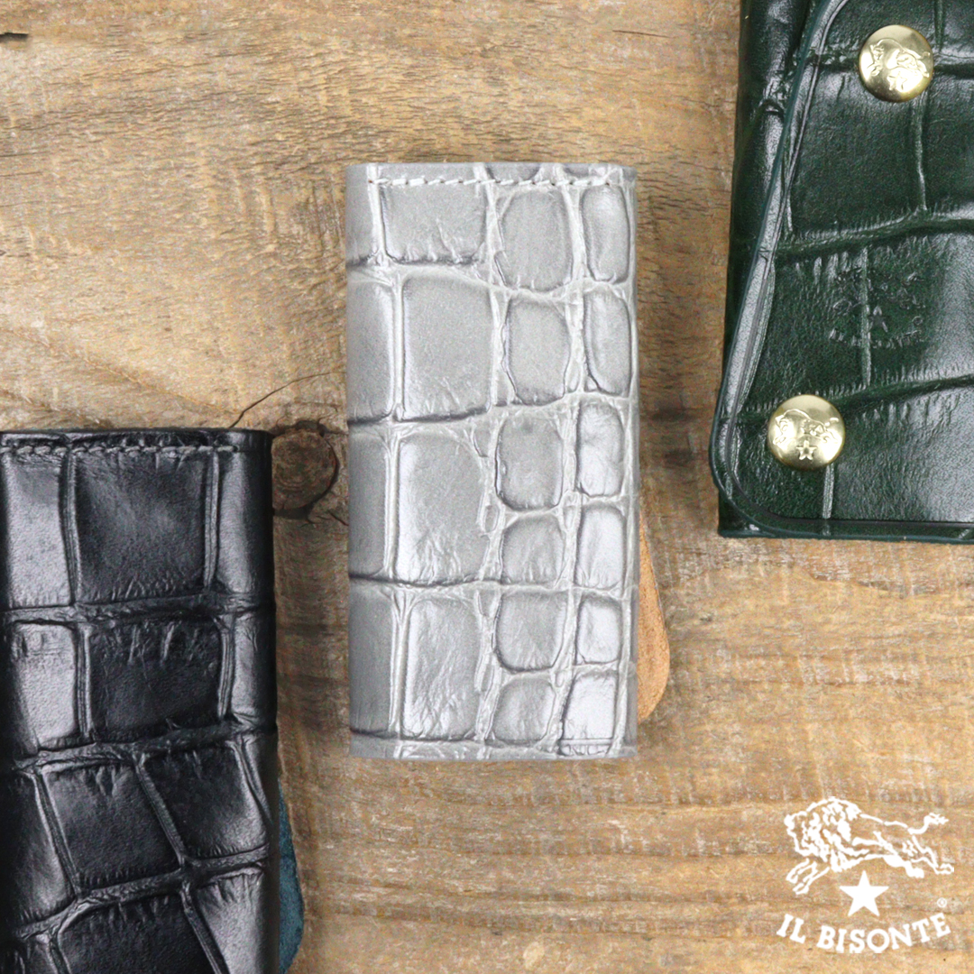 IL BISONTE（イルビゾンテ） キーケース WEB限定 クロコエンボスド