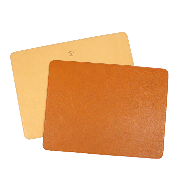 IL BISONTE（イルビゾンテ） 文房具 レザーデスクマット 商品番号