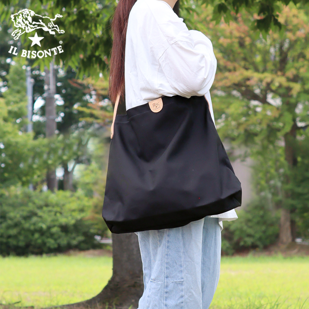 IL BISONTE（イルビゾンテ） バッグ ショルダーバッグ キャンバス