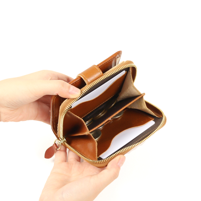 IL BISONTE（イルビゾンテ） 財布 二つ折り財布 ANTIQUE LEATHER