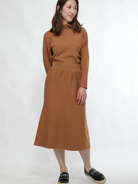 ブラーミン アウトレット ニット トップス タイトスカート キャメル