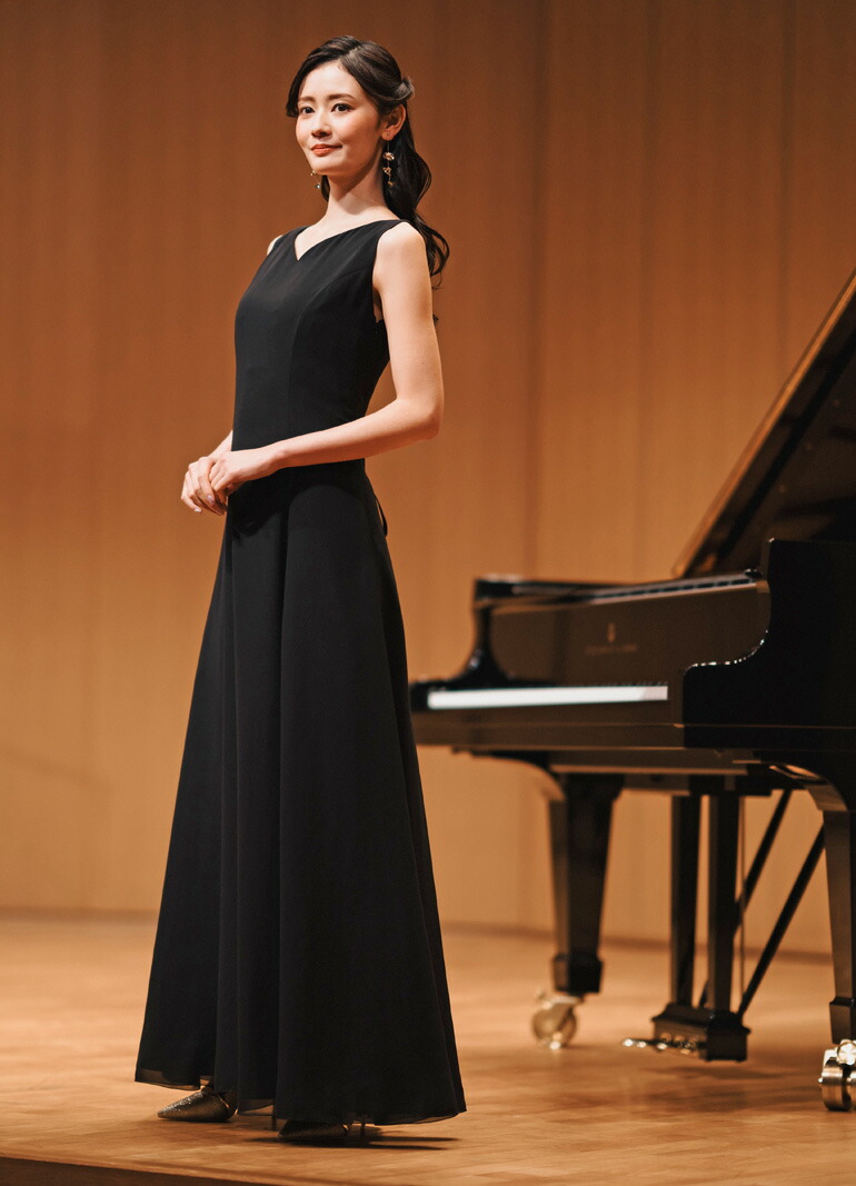 ロングドレス 演奏会 黒 演奏会用ドレス ジョーゼット ブラック