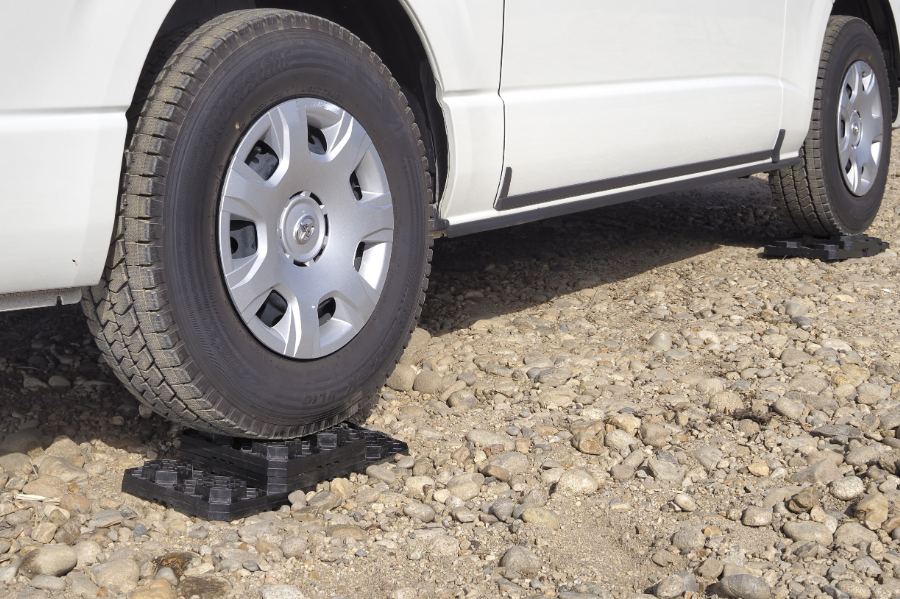 RiBLE RV レベリングパッド Lサイズ  10枚入り　ベルクロ製キャリーストラップ付属　ブラック　オレンジ　レッド　|　砂 泥 雪 脱出　スタックリカバリーラダー |  | 11