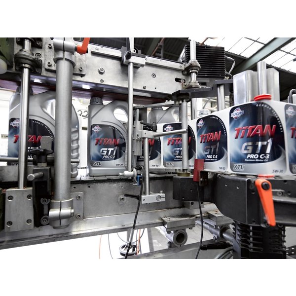 FUCHS 3本セット!! TITAN GT1 FLEX3 SAE 5W-40 5L フックス
