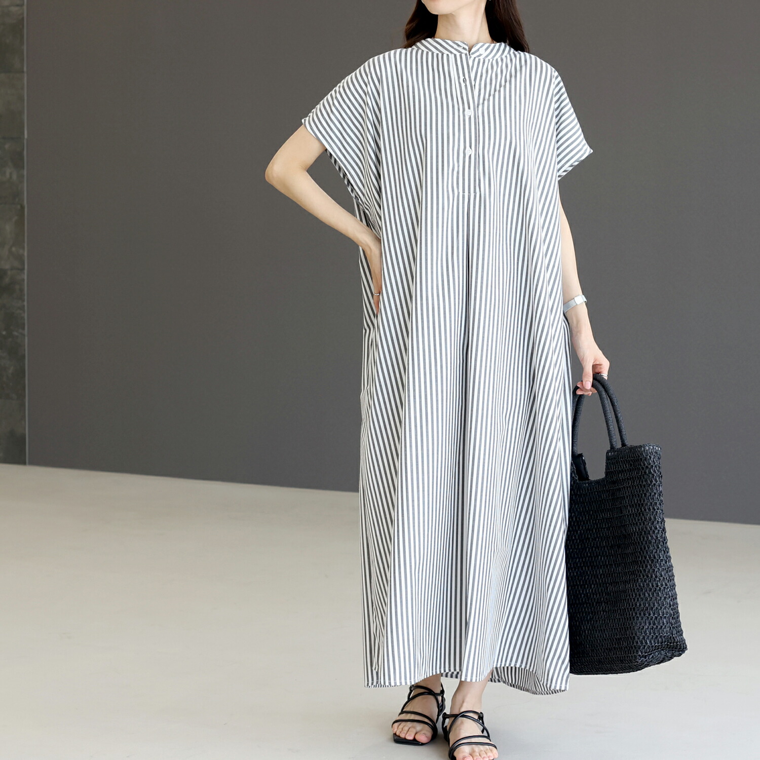 【美品】ebure エブール バンドカラー　ストライプ　ワンピース　ウエストゴム Aletta vita ワンピース シャツワンピ ロング スキッパー 体型カバー