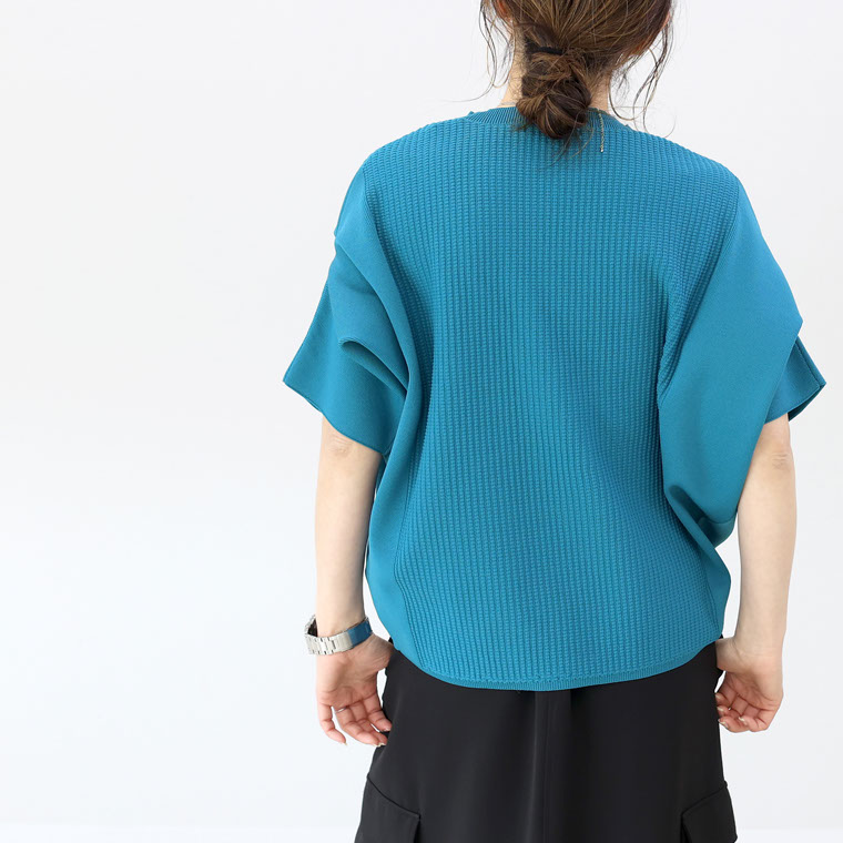 Aletta vita ニット プルオーバー 編地切替 変形袖 コクーン