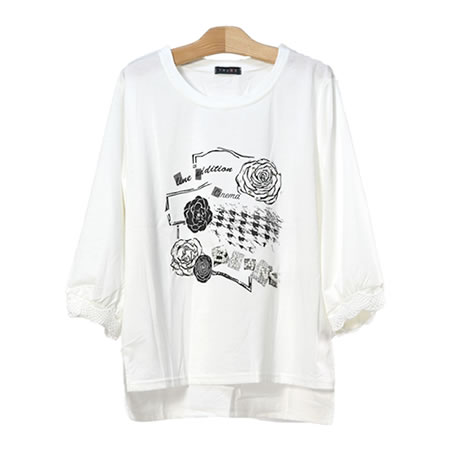 新品未使用  TO BE CHIC 花ビジュー付き プルオーバー メール便送料無料】バラ柄ビジュー付きプルオーバー◇レディース