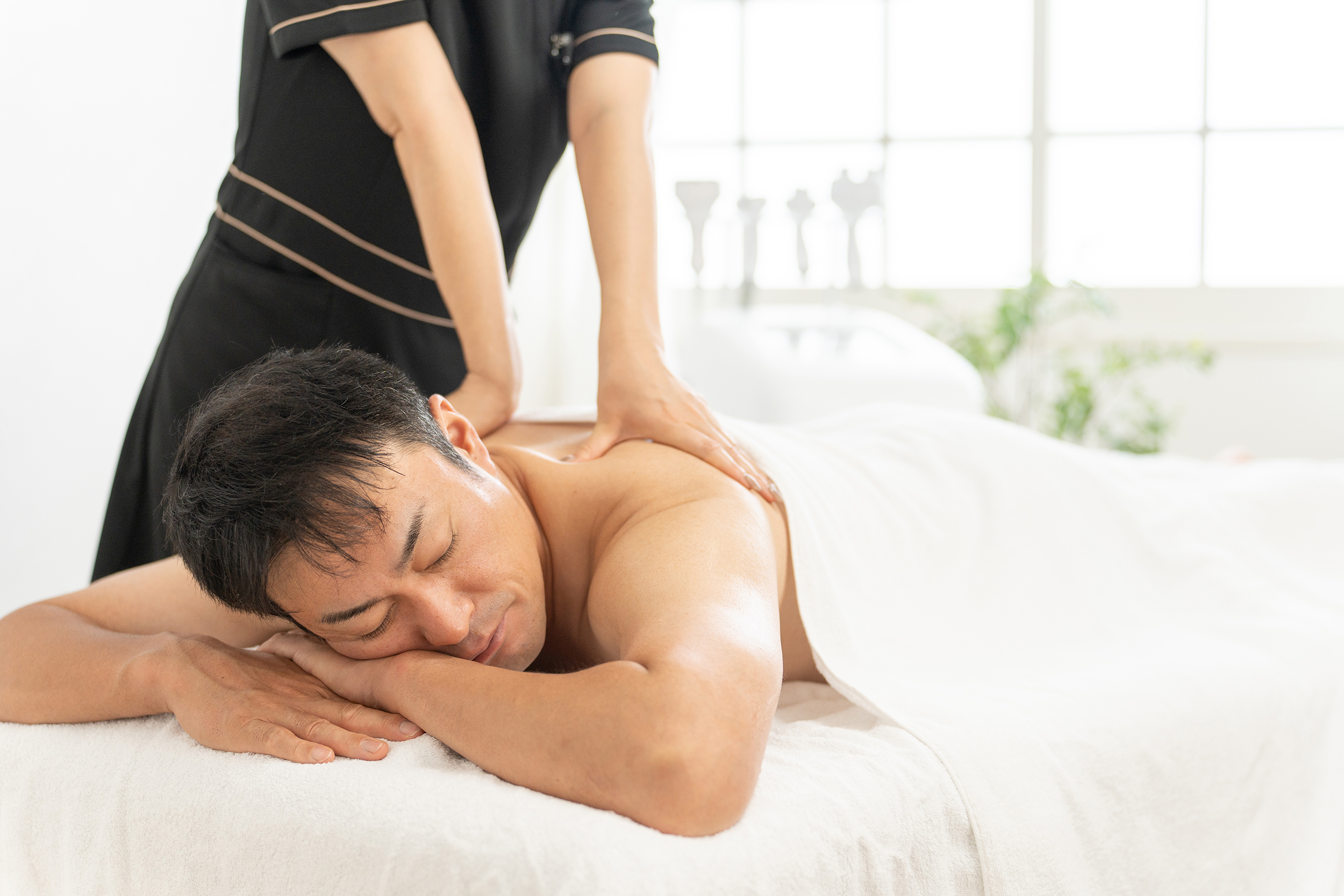 【説明必読】【ラベル無】MASSAGE NOIL MARCH 5L×4本セット マッサージオイル 水溶性 業務用 5L×4本 FaNoil Light 安い 体毛